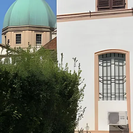 Nanni - Le Mura Vicino Al Centro Villa *